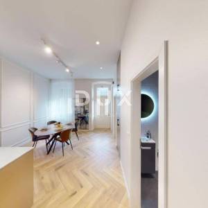 RIJEKA, STROGI CENTAR - stan 2S+DB s balkonom na odličnoj lokaciji! PRILIKA!