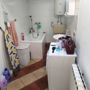 RIJEKA, TRSAT - Jednosobni stan s terasom