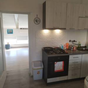 RIJEKA, TRSAT - Jednosobni stan s terasom