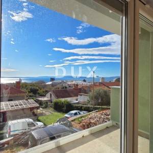 RIJEKA, VOJAK - Kuća s pogledom na more u fazi adaptacije, 160m2