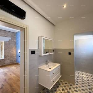 Rijetkost na tržištu! Istra  Barban