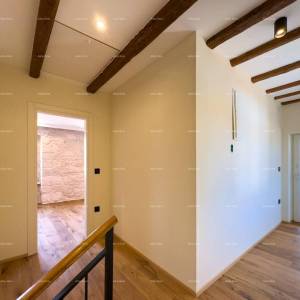 Rijetkost na tržištu! Istra  Barban