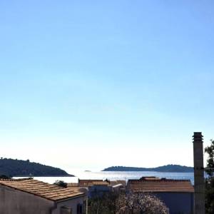 Rogoznica, kuća u izgradnji, prodaja