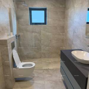 ROVINJ, Borik – Novi luksuzni stan u prestižnom kvartu, 200m do mora