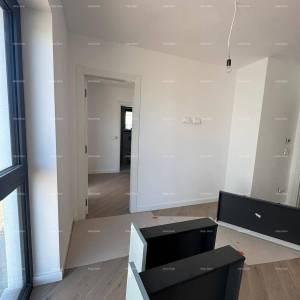 ROVINJ - DVOETAŽNI APARTMAN S PREKRASNIM POGLEDOM NA MORE (E)
