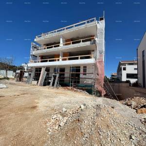 ROVINJ - DVOETAŽNI APARTMAN S PREKRASNIM POGLEDOM NA MORE (E)