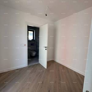 ROVINJ - DVOETAŽNI APARTMAN S PREKRASNIM POGLEDOM NA MORE (F)