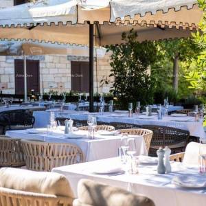 ROVINJ, Prodaje se uhodan restoran uz more (najam prostora)