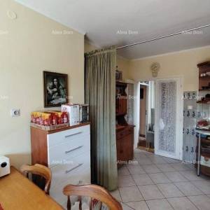 Samostojeća kuća, prvi red do mora! Novigrad.