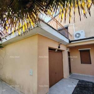 Samostojeća kuća, prvi red do mora! Novigrad.