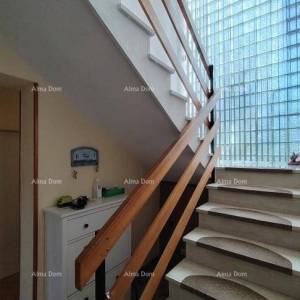 Samostojeća kuća, prvi red do mora! Novigrad.