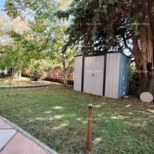 Samostojeća kuća, prvi red do mora! Novigrad.