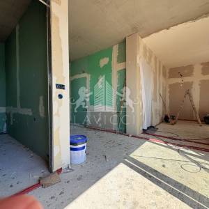 Samostojeća kuća s 2 apartmana novogradnja - Vrsi