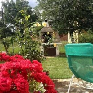 Samostojeća kuća s apartmanima! Štinjan.