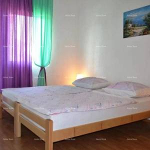 Samostojeća kuća s apartmanima! Štinjan.