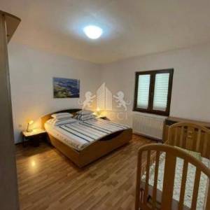 Samostojeća kuća s velikom okućnicom, 1. red do mora - LJUBAČ