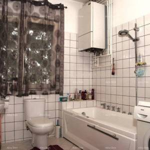 Samostojeća kuća u Valbandonu!