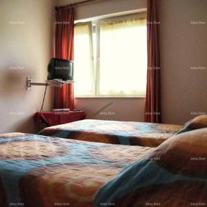 Samostojeća kuća u Valbandonu!