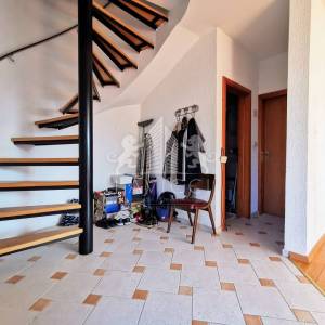 Samostojeća kuća u Zadru, predio Melada (Maslina)