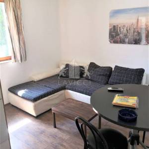 Samostojeća kuća u Zadru, predio Melada (Maslina)