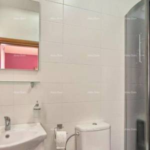 SAMOSTOJEĆA, neposredna blizina mora, cca. 500 metara.