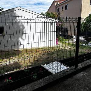 Samostojeća prizemnica s okućnicom i mogućnošću nadogradnje