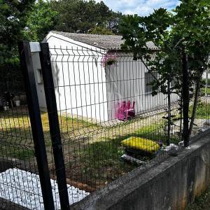 Samostojeća prizemnica s okućnicom i mogućnošću nadogradnje