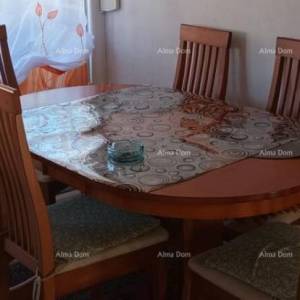 Šarmantan stan u Barbarigi, odmah useljiv, 900 m od mora