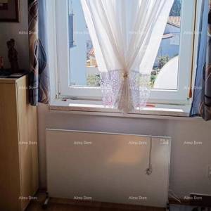 Šarmantan stan u Barbarigi, odmah useljiv, 900 m od mora