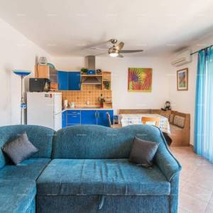 Šarmantan stan u Pješčanoj Uvali, blizu mora!