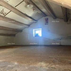 Šarmantna kuća u Vrsaru s potencijalom za preuređenje blizu obale