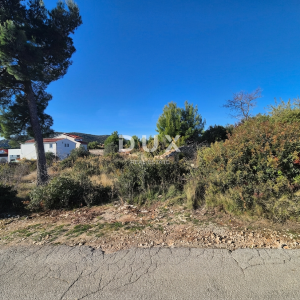 ŠIBENIK, SOVLJE - Građevinsko zemljište 903 m², 450m od mora