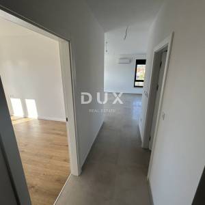 ŠIBENIK, TRIBUNJ – Dvosoban stan u novogradnji sa pogledom na more! PRILIKA!