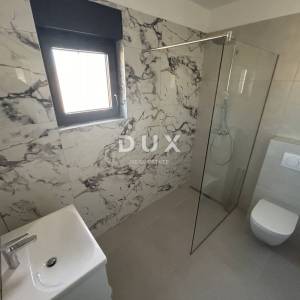 ŠIBENIK, TRIBUNJ – Trosoban stan s očaravajućim pogledom na more! NOVOGRADNJA!