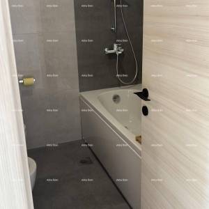 ŠIŠAN, kuća s dvije stambene jedinice, 195 m2