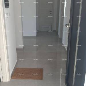 ŠIŠAN, kuća s dvije stambene jedinice, 195 m2