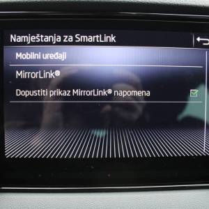 Škoda Karoq 2.0 TDi DSG *LED, NAVIGACIJA, KAMERA*