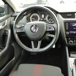 Škoda Octavia 2.0 TDi DSG Style *LED* - nije uvoz