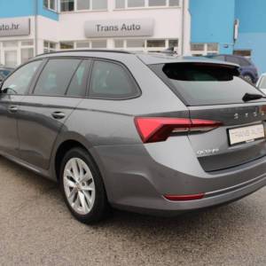 Škoda Octavia Combi 2.0 TDi DSG 150ks *LED, NAVIGACIJA*