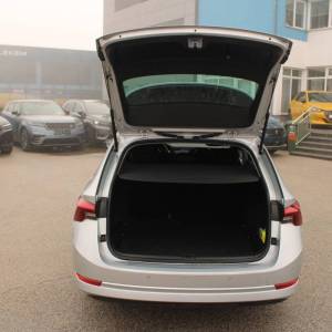 Škoda Octavia Combi 2.0 TDi DSG *LED, NAVIGACIJA*