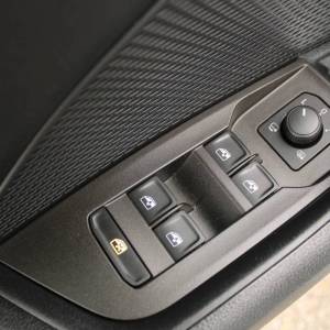 Škoda Octavia Combi 2.0 TDi DSG *LED, NAVIGACIJA*