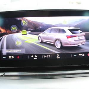 Škoda Octavia Combi 2.0 TDi 150ks DSG *LED, NAVIGACIJA*