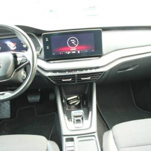 Škoda Octavia Combi 2.0 TDi 150ks DSG *LED, NAVIGACIJA*