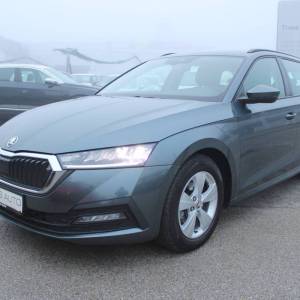 Škoda Octavia Combi 2.0 TDi DSG Executive *LED, NAVIGACIJA*