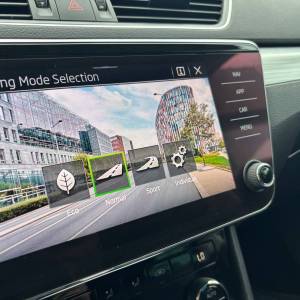 Škoda Superb COMBI 2.0 TDI