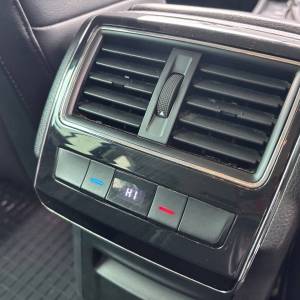 Škoda Superb COMBI 2.0 TDI