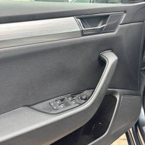 Škoda Superb COMBI 2.0 TDI - 3 godine jamstva