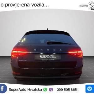 Škoda Superb Combi 2.0 TDI DSG Style 150 KS, ACC+KAM+KEY+GR SJED+VIRT+LANE