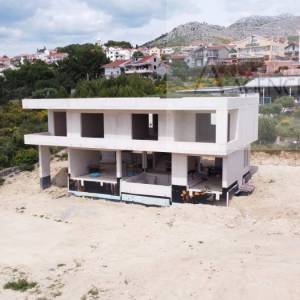 Solin Mravince moderna vila u izgradnji 521 m2 na parceli od 1473 m2 