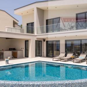 Split - vila Donja Podstrana pogled na more 370 m2 top nekretnina